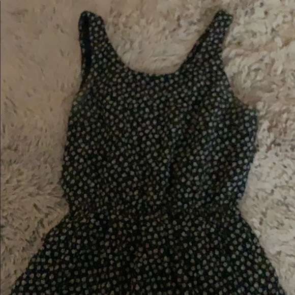 Divided by H&M black and white dress. - Picture 4 of 9